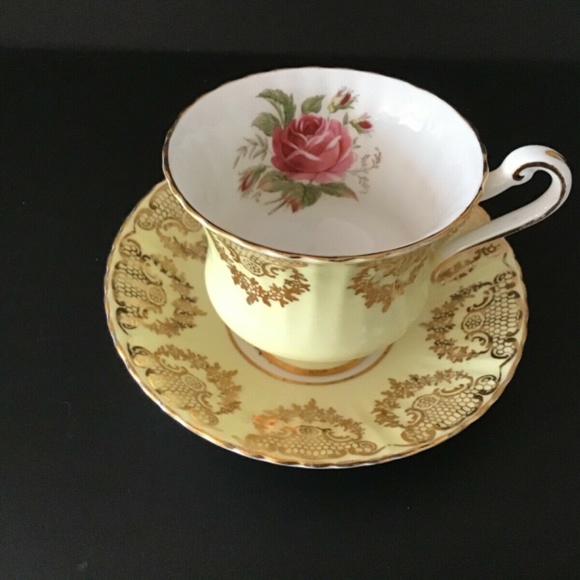 Paragon SAUCER & TEA CUP SET - Picture 7 of 8